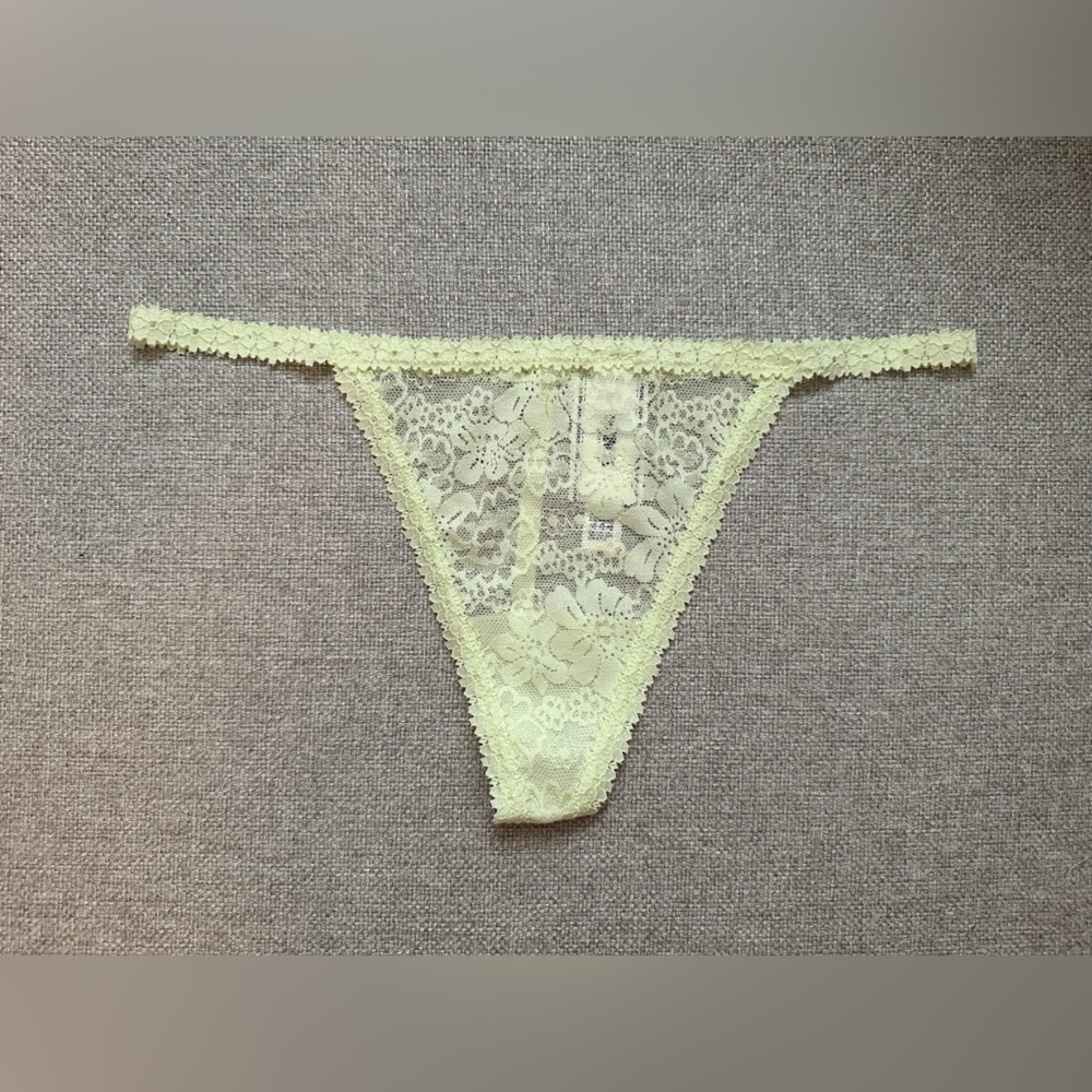 PINK lace g string